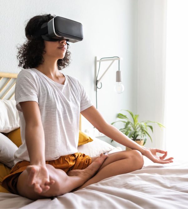young-women-with-VR-headset